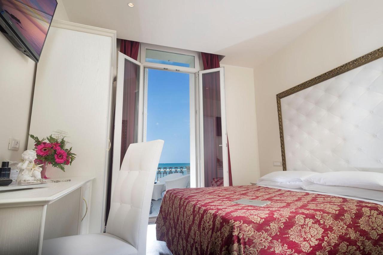 Hotel Lido Ρίμινι Εξωτερικό φωτογραφία