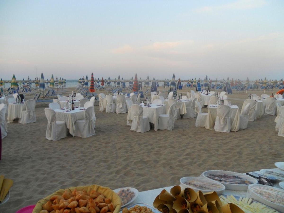 Hotel Lido Ρίμινι Εξωτερικό φωτογραφία