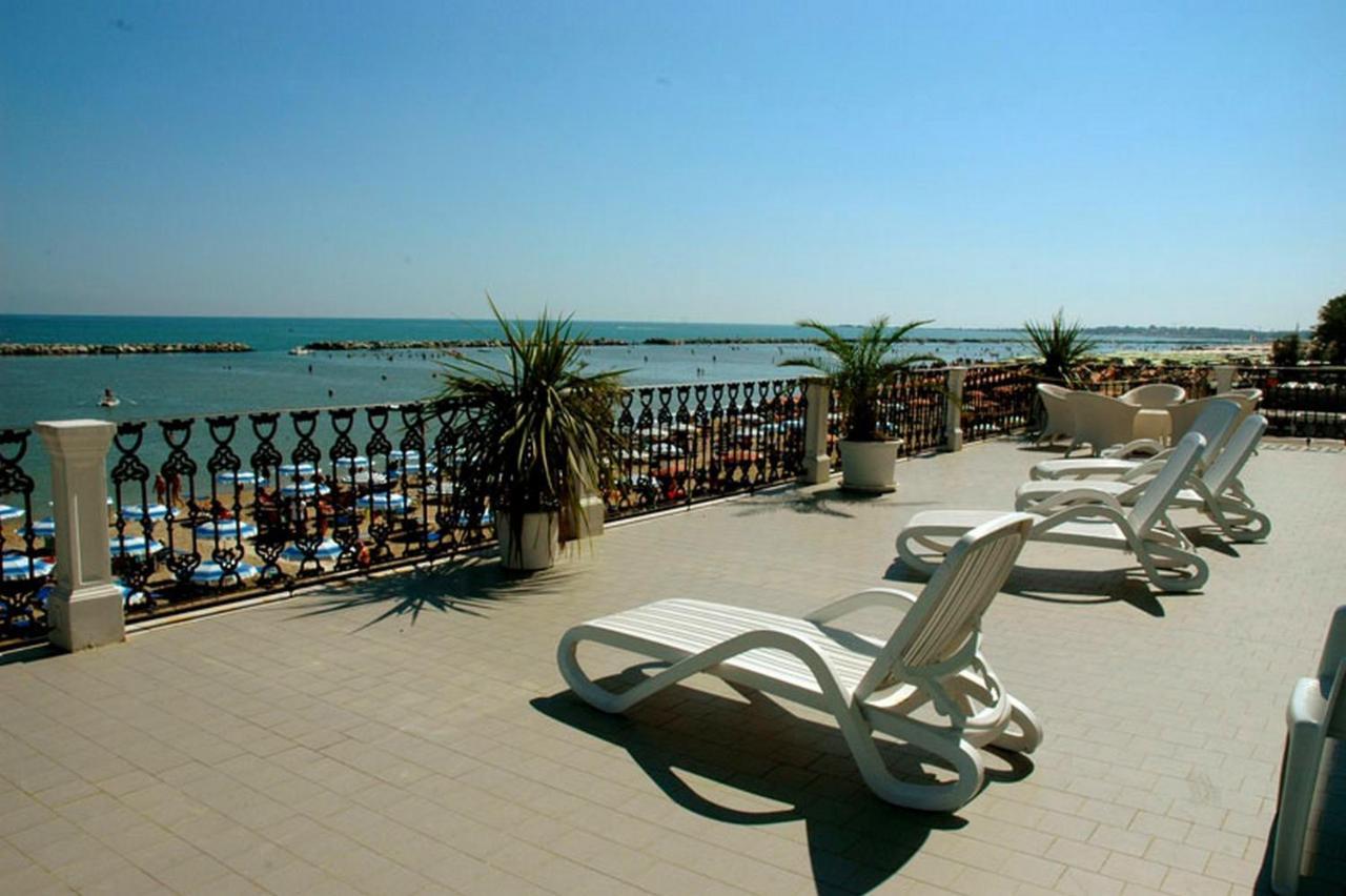 Hotel Lido Ρίμινι Εξωτερικό φωτογραφία