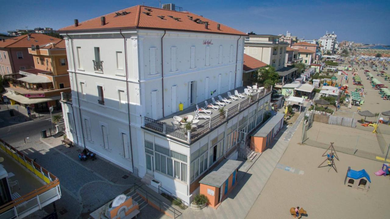 Hotel Lido Ρίμινι Εξωτερικό φωτογραφία
