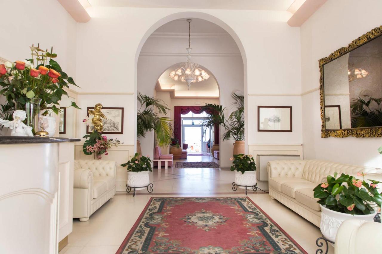 Hotel Lido Ρίμινι Εξωτερικό φωτογραφία