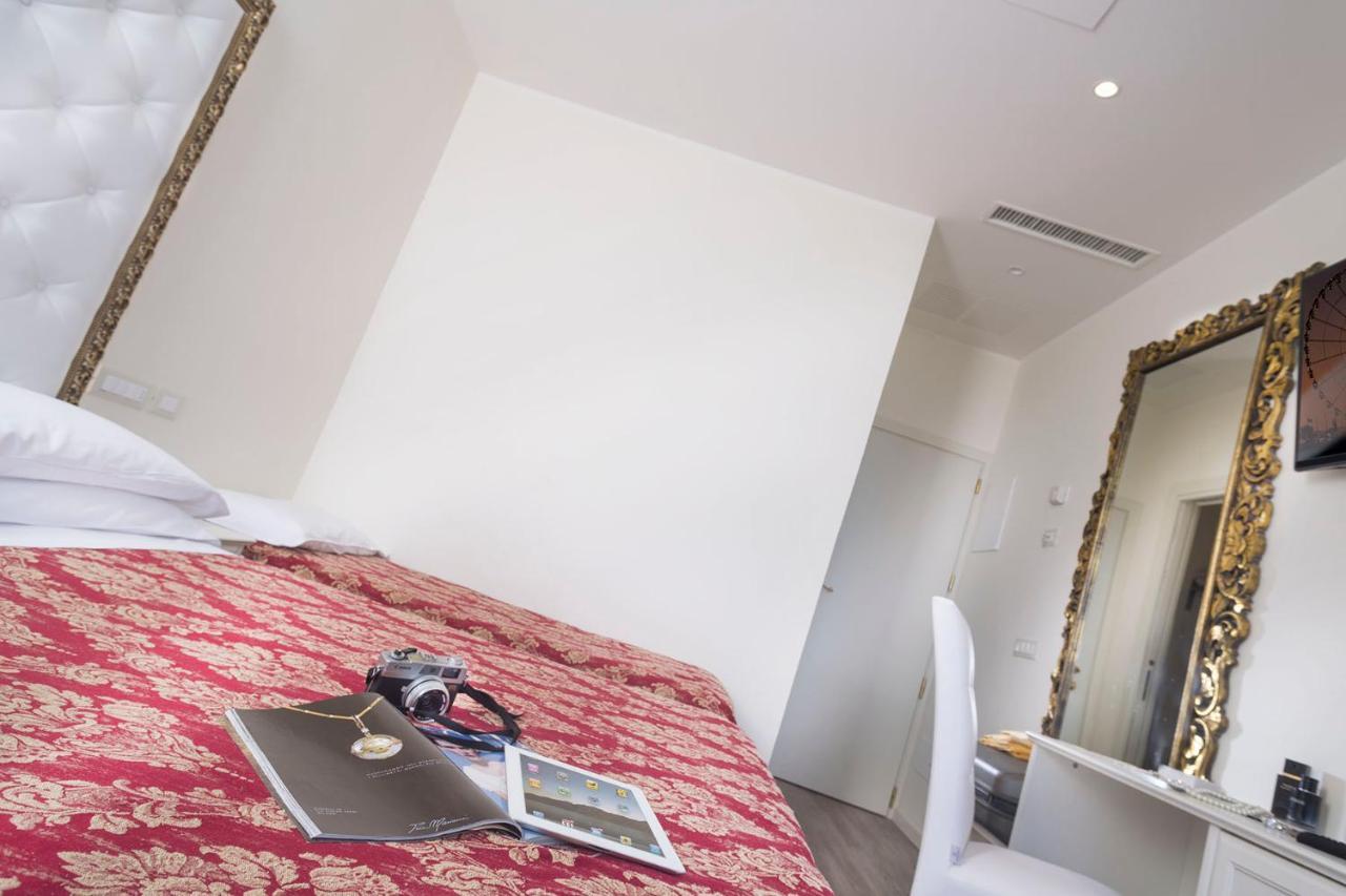 Hotel Lido Ρίμινι Εξωτερικό φωτογραφία