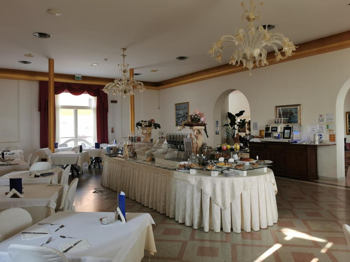 Hotel Lido Ρίμινι Εξωτερικό φωτογραφία